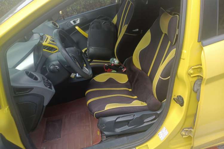 Used Ford Fiesta 2011 Hatchback 1.5L Automatic Sport Model Left Front Seat