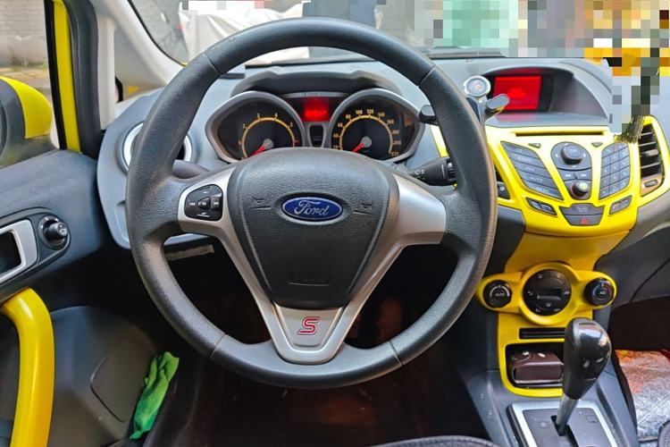 Used Ford Fiesta 2011 Hatchback 1.5L Automatic Sport Model Steering Wheel
