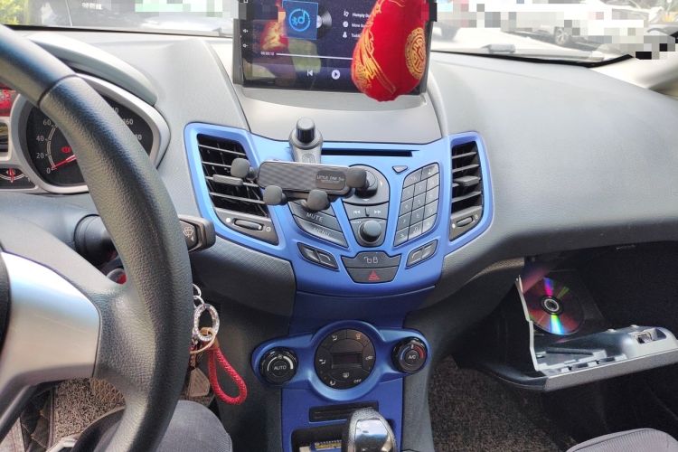 Used Ford Fiesta 2012 Hatchback 1.5L Automatic Dynamic Limited Edition Audio And AC Panel