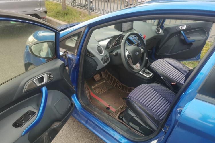 Used Ford Fiesta 2012 Hatchback 1.5L Automatic Dynamic Limited Edition Driver Seat