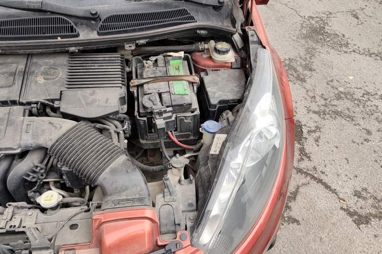 Used Ford Fiesta 2012 Hatchback 1.5L Manual Dynamic Limited Edition Engine Bay Left