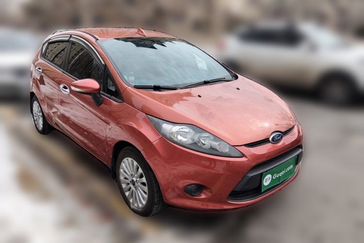 Used Ford Fiesta 2012 Hatchback 1.5L Manual Dynamic Limited Edition Front Right 45 Deg