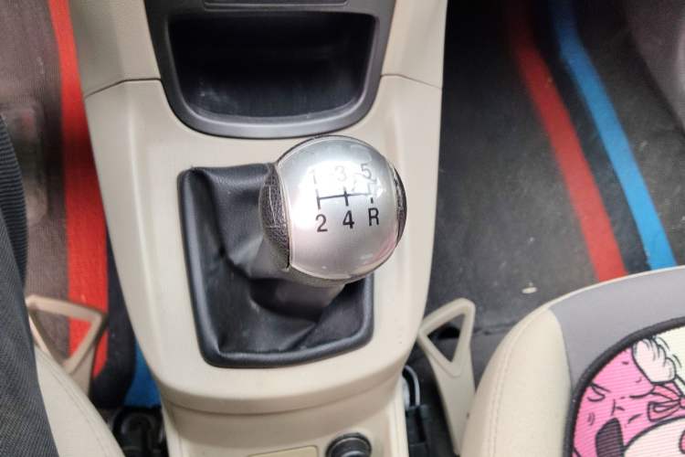 Used Ford Fiesta 2012 Hatchback 1.5L Manual Dynamic Limited Edition Gear Lever