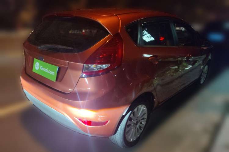 Used Ford Fiesta 2012 Hatchback 1.5L Automatic Dynamic Limited Edition Rear Right 45 Deg