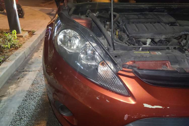 Used Ford Fiesta 2012 Hatchback 1.5L Automatic Dynamic Limited Edition Right Front Headlight
