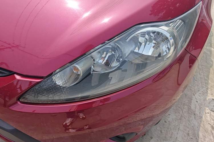 Used Ford Fiesta 2012 Hatchback 1.5L Automatic Dynamic Limited Edition Left Front Headlight