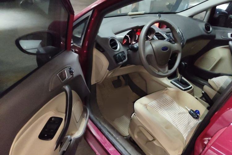 Used Ford Fiesta 2012 Hatchback 1.5L Automatic Dynamic Limited Edition Driver Seat