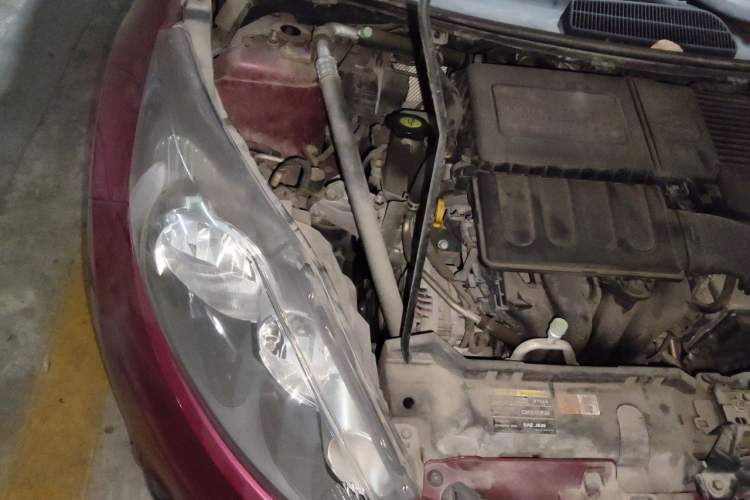 Used Ford Fiesta 2012 Hatchback 1.5L Automatic Dynamic Limited Edition Engine Bay Right