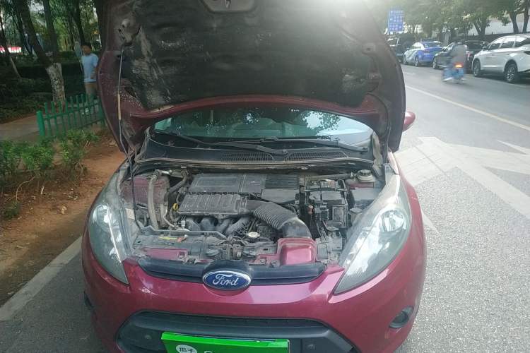 Used Ford Fiesta 2012 Hatchback 1.5L Automatic Dynamic Limited Edition Engine Bay