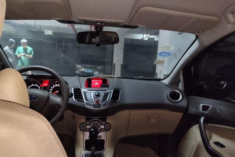 Used Ford Fiesta 2012 Hatchback 1.5L Automatic Dynamic Limited Edition Headliner