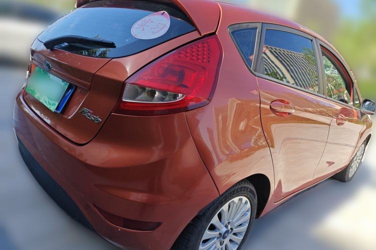 Used Ford Fiesta 2012 Hatchback 1.5L Manual Dynamic Limited Edition Rear Right 45 Deg