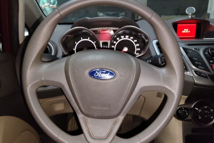 Used Ford Fiesta 2012 Hatchback 1.5L Automatic Dynamic Limited Edition Steering Wheel