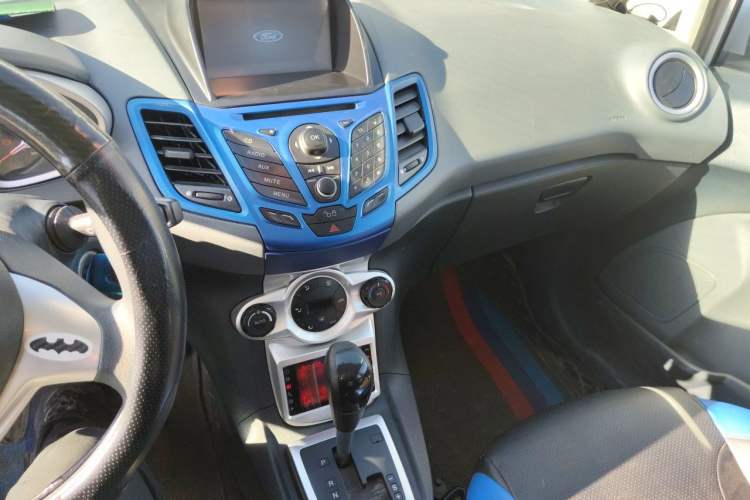 Used Ford Fiesta 2012 Hatchback 1.5L Automatic Dynamic Limited Edition Audio And AC Panel