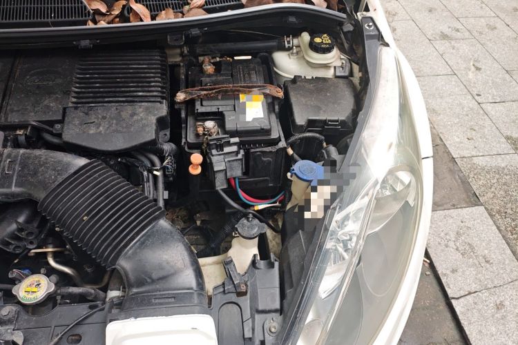 Used Ford Fiesta 2012 Hatchback 1.5L Automatic Dynamic Limited Edition Engine Bay Left