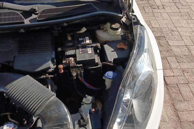 Used Ford Fiesta 2012 Hatchback 1.5L Automatic Dynamic Limited Edition Engine Bay Left