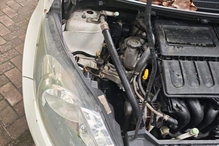 Used Ford Fiesta 2012 Hatchback 1.5L Automatic Dynamic Limited Edition Engine Bay Right