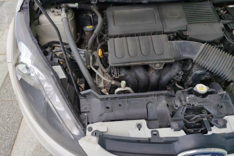 Used Ford Fiesta 2012 Hatchback 1.5L Automatic Dynamic Limited Edition Engine Bay Right