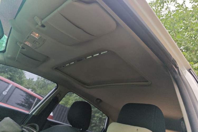 Used Ford Fiesta 2012 Hatchback 1.5L Automatic Dynamic Limited Edition Headliner