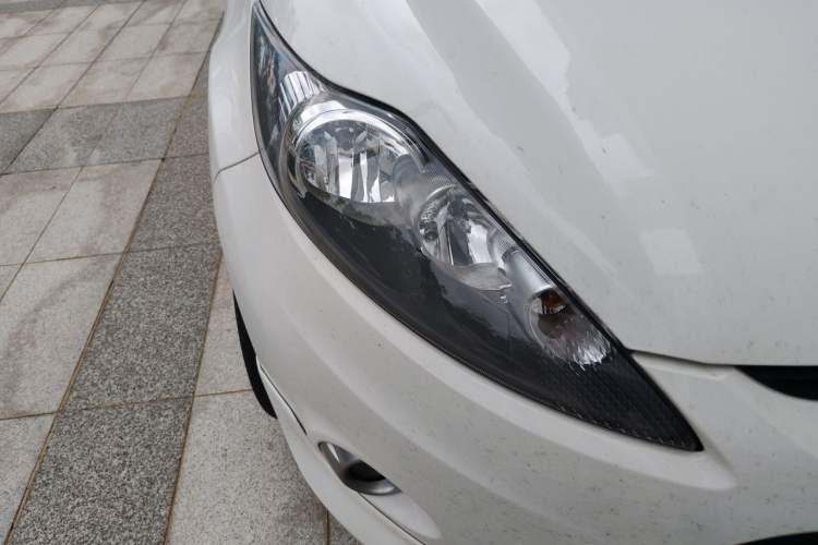 Used Ford Fiesta 2012 Hatchback 1.5L Automatic Dynamic Limited Edition Right Front Headlight