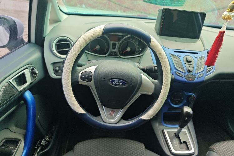Used Ford Fiesta 2012 Hatchback 1.5L Automatic Dynamic Limited Edition Steering Wheel