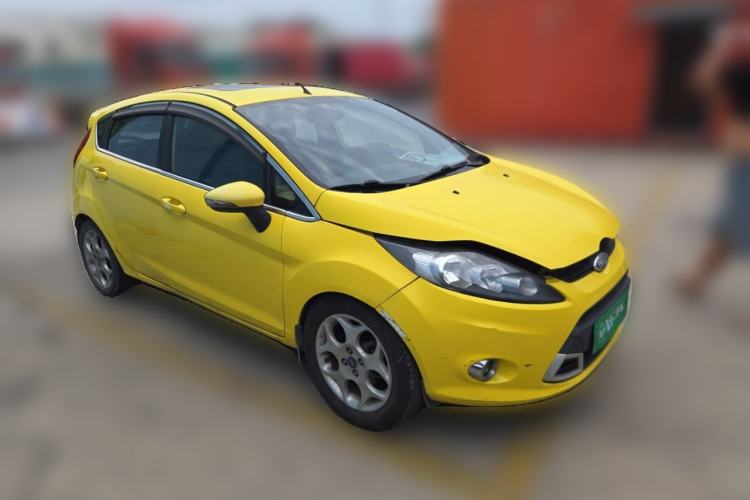 Used Ford Fiesta 2012 Hatchback 1.5L Automatic Dynamic Limited Edition Front Right 45 Deg