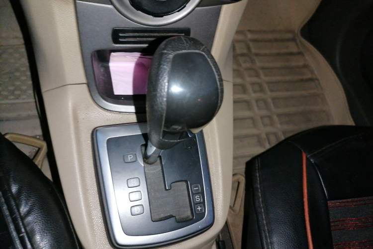 Used Ford Fiesta 2012 Hatchback 1.5L Automatic Dynamic Limited Edition Gear Lever