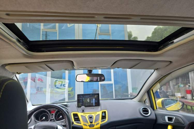 Used Ford Fiesta 2012 Hatchback 1.5L Automatic Dynamic Limited Edition Headliner