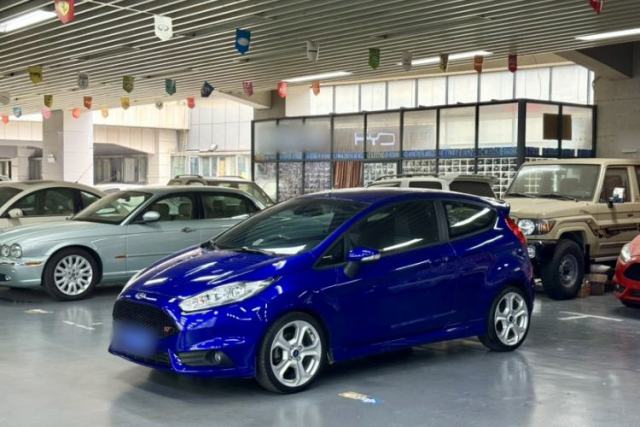 Ojetý Ford Fiesta 2013 1.6T ST