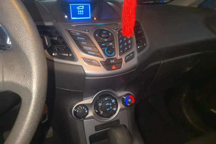 Used Ford Fiesta 2013 Hatchback 1.5L Automatic Fashion Edition Audio And AC Panel