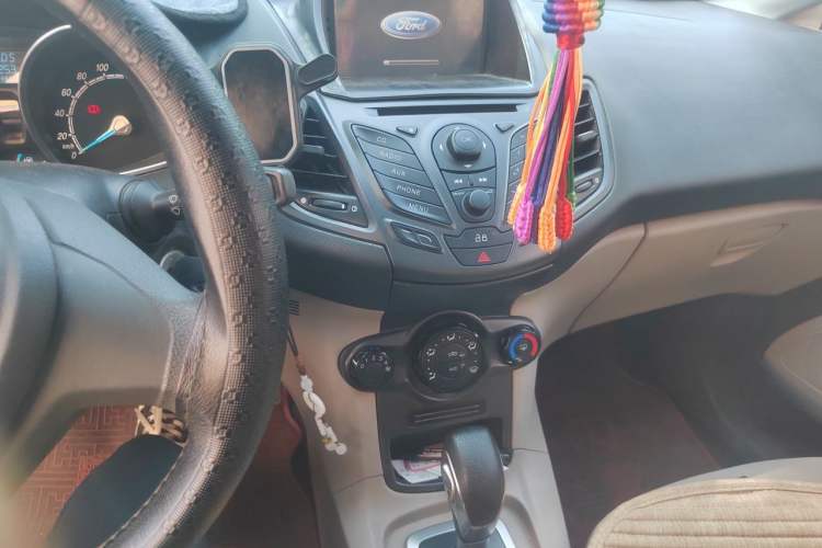 Used Ford Fiesta 2013 Sedan 1.5L Automatic Fashion Edition Audio And AC Panel