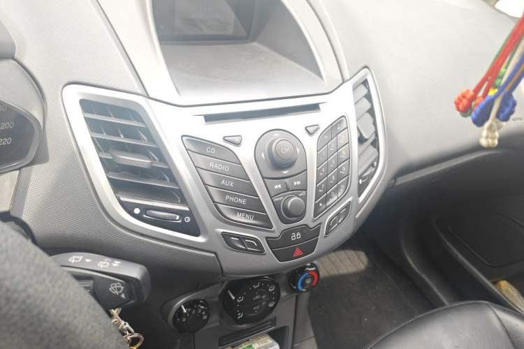 Used Ford Fiesta 2013 Hatchback 1.5L Automatic Fashion Edition Audio And AC Panel