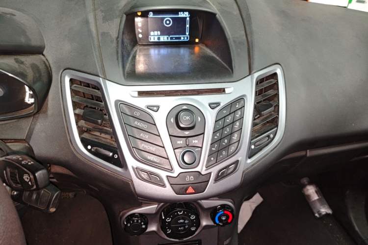 Used Ford Fiesta 2013 Hatchback 1.5L Automatic Fashion Edition Audio And AC Panel