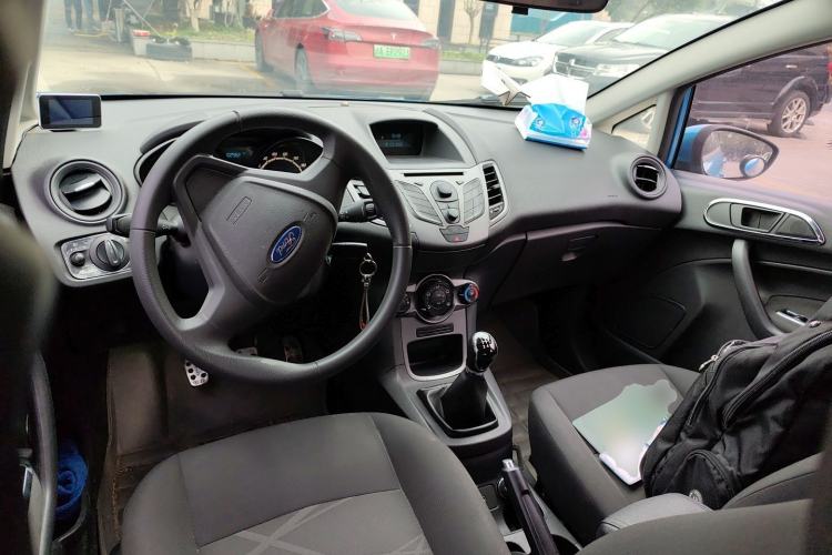 Used Ford Fiesta 2013 Hatchback 1.5L Manual Fashion Edition Center Console