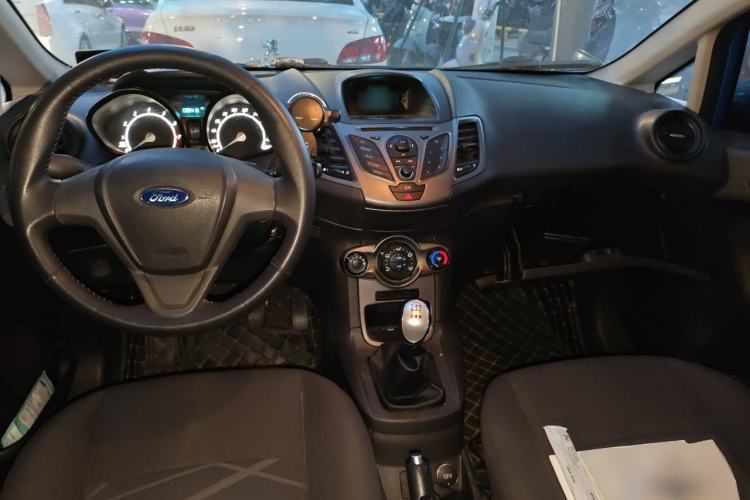 Used Ford Fiesta 2013 Hatchback 1.5L Manual Fashion Edition Center Console