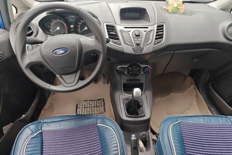 Used Ford Fiesta 2013 Hatchback 1.5L Manual Fashion Edition Center Console