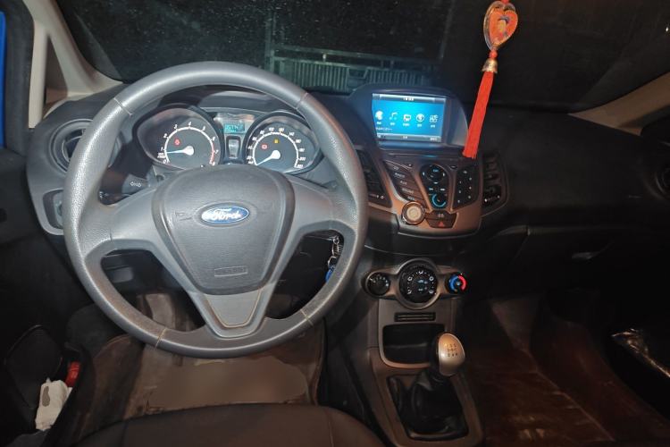 Used Ford Fiesta 2013 Hatchback 1.5L Manual Fashion Edition Center Console