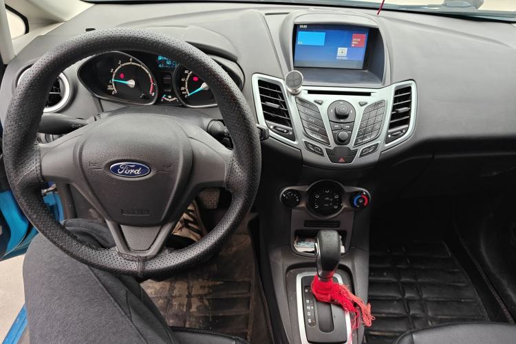 Used Ford Fiesta 2013 Hatchback 1.5L Automatic Prestige Model Center Console