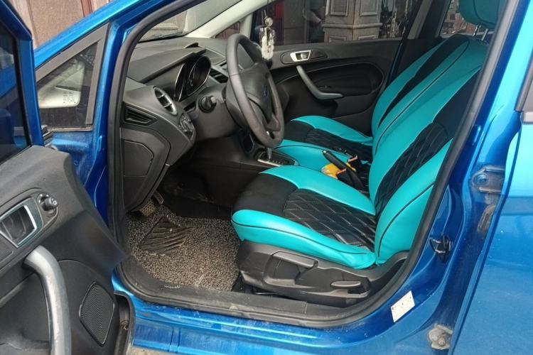 Used Ford Fiesta 2013 Hatchback 1.5L Automatic Fashion Edition Driver Seat