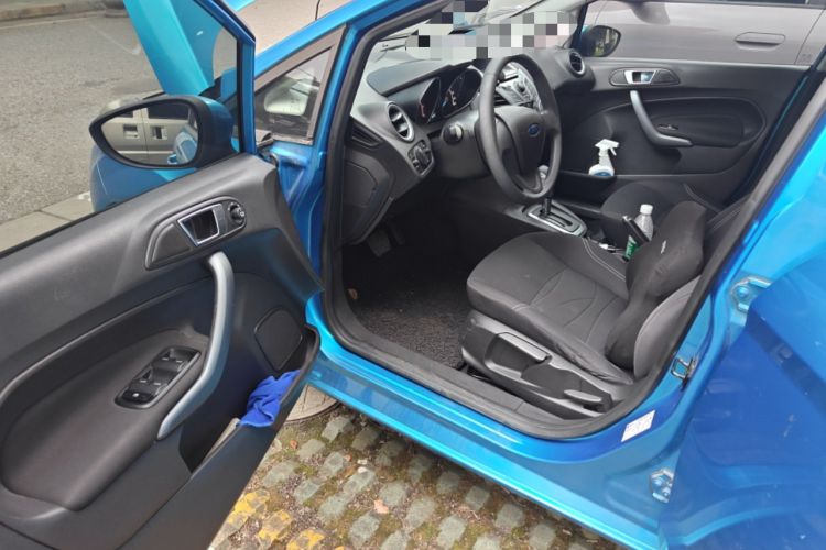 Used Ford Fiesta 2013 Hatchback 1.5L Automatic Fashion Edition Driver Seat