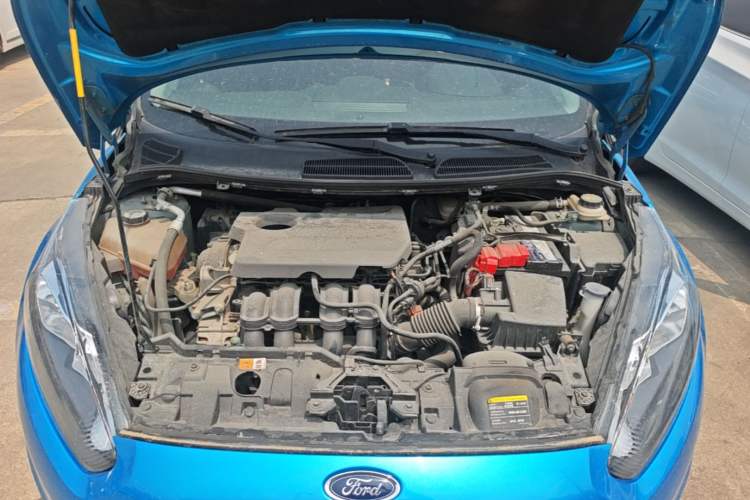 Used Ford Fiesta 2013 Hatchback 1.5L Automatic Fashion Edition Engine Bay