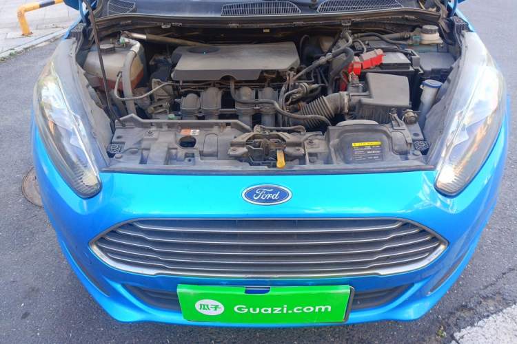 Used Ford Fiesta 2013 Hatchback 1.5L Automatic Fashion Edition Engine Bay