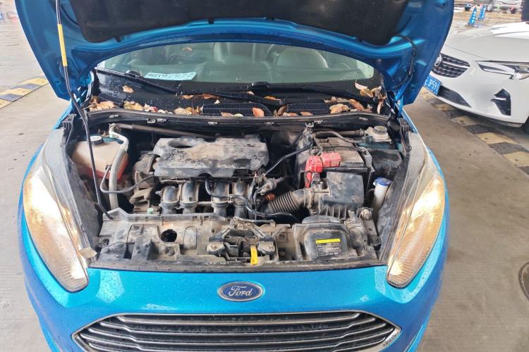Used Ford Fiesta 2013 Sedan 1.5L Manual Fashion Edition Engine Bay