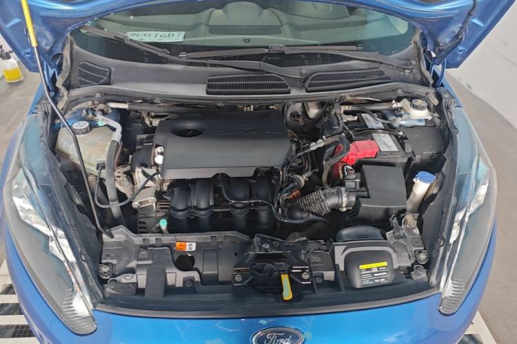 Used Ford Fiesta 2013 Hatchback 1.5L Automatic Fashion Edition Engine Bay