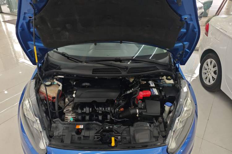 Used Ford Fiesta 2013 Hatchback 1.5L Automatic Prestige Model Engine Bay