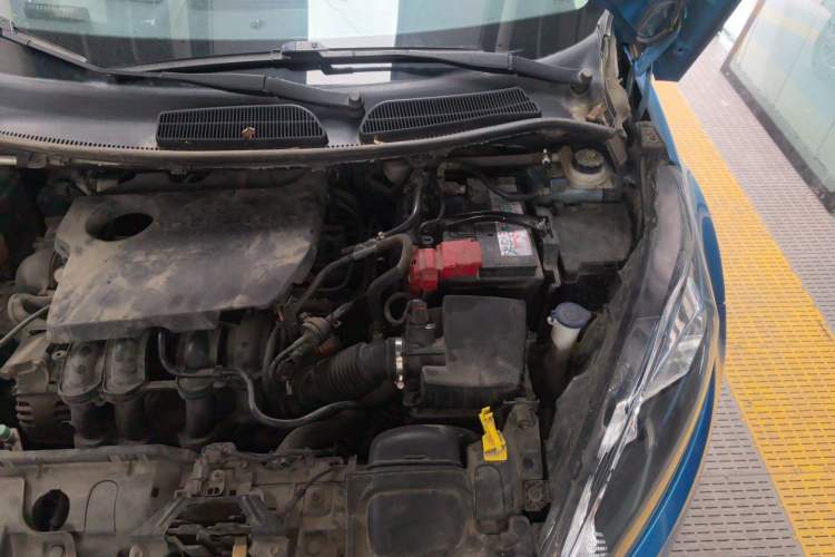 Used Ford Fiesta 2013 Hatchback 1.5L Automatic Fashion Edition Engine Bay Left