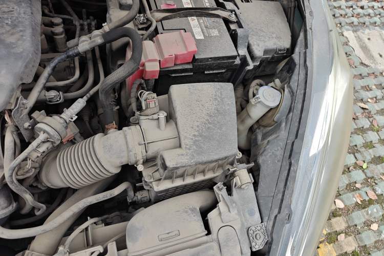 Used Ford Fiesta 2013 Hatchback 1.5L Automatic Fashion Edition Engine Bay Left