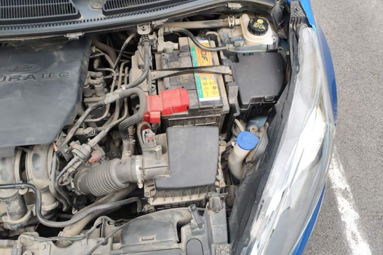 Used Ford Fiesta 2013 Hatchback 1.5L Automatic Fashion Edition Engine Bay Left