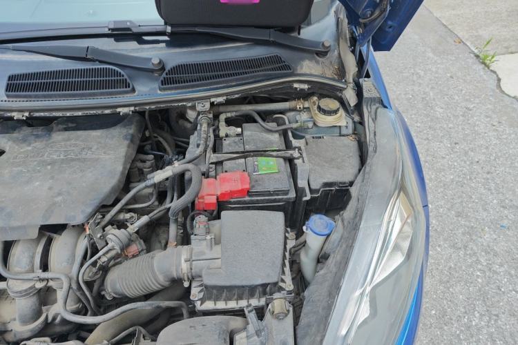 Used Ford Fiesta 2013 Hatchback 1.5L Automatic Fashion Edition Engine Bay Left