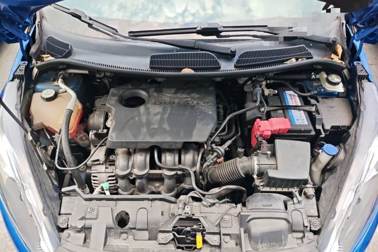 Used Ford Fiesta 2013 Sedan 1.5L Manual Fashion Edition Engine Bay