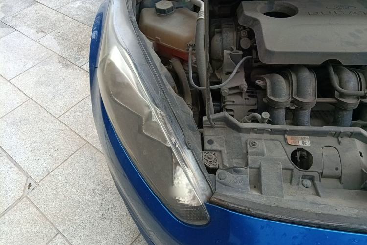 Used Ford Fiesta 2013 Hatchback 1.5L Automatic Fashion Edition Engine Bay Right